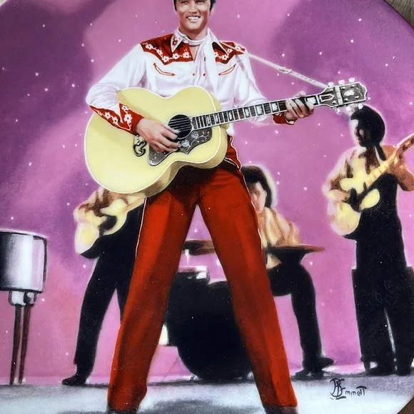 Elvis Presley Loving You Plate - Picture 3 of 9